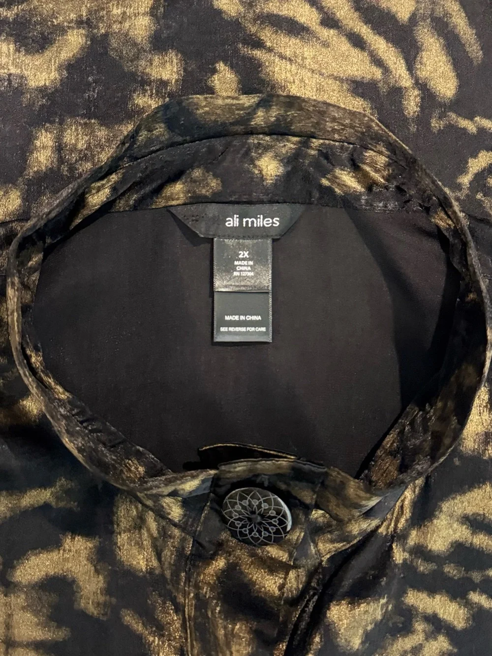 Ali Miles Women’s Plus Size, Casual & Dressy Blouse, Gold & Black. Size 2X